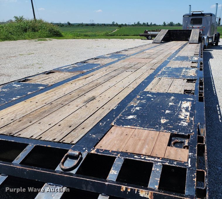 image for item MG9672 2014 Doonan 532DCBGDHEEPD  drop deck equipment trailer