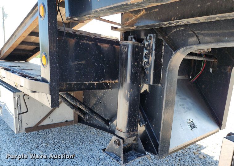 image for item MG9672 2014 Doonan 532DCBGDHEEPD  drop deck equipment trailer