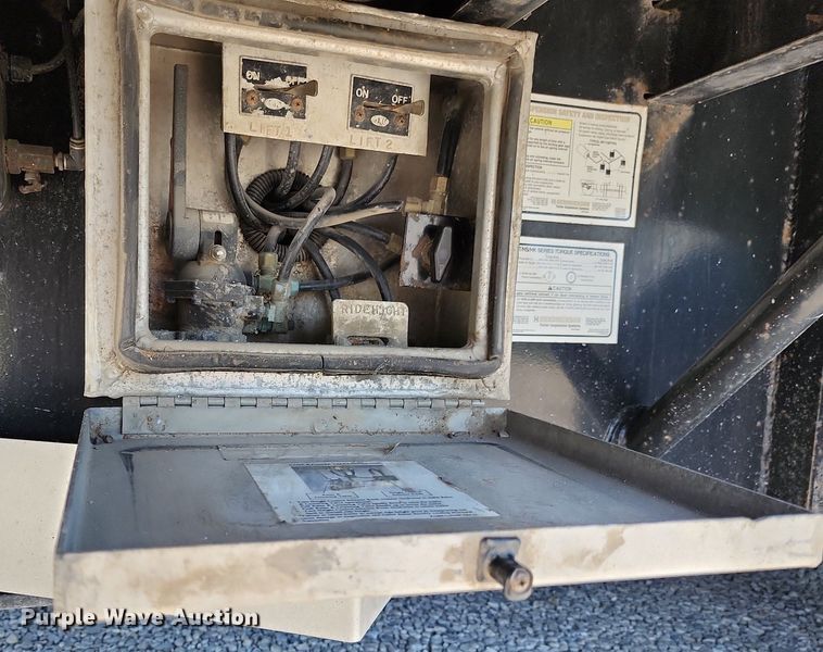 image for item MG9672 2014 Doonan 532DCBGDHEEPD  drop deck equipment trailer