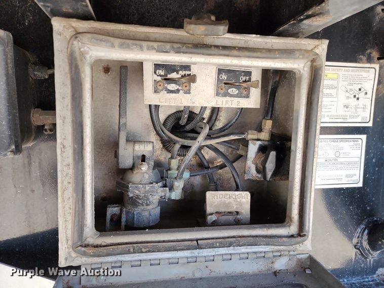 image for item MG9672 2014 Doonan 532DCBGDHEEPD  drop deck equipment trailer