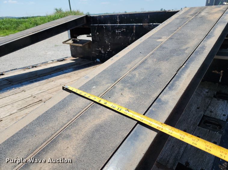 image for item MG9672 2014 Doonan 532DCBGDHEEPD  drop deck equipment trailer