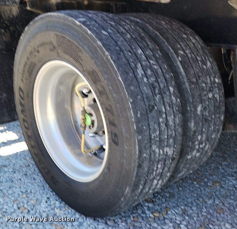 image for item MG9672 2014 Doonan 532DCBGDHEEPD  drop deck equipment trailer