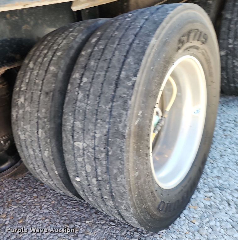 image for item MG9672 2014 Doonan 532DCBGDHEEPD  drop deck equipment trailer