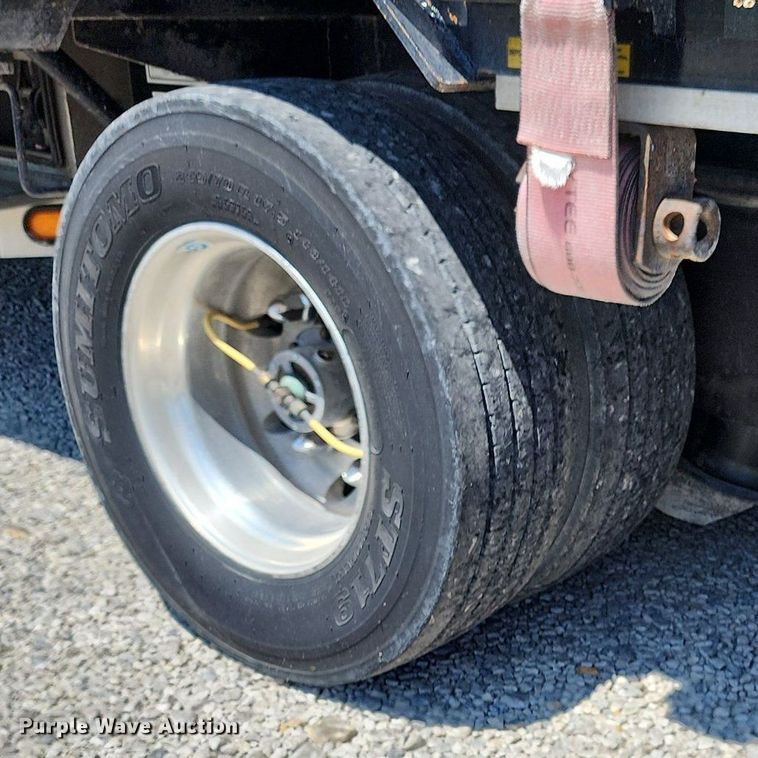 image for item MG9672 2014 Doonan 532DCBGDHEEPD  drop deck equipment trailer