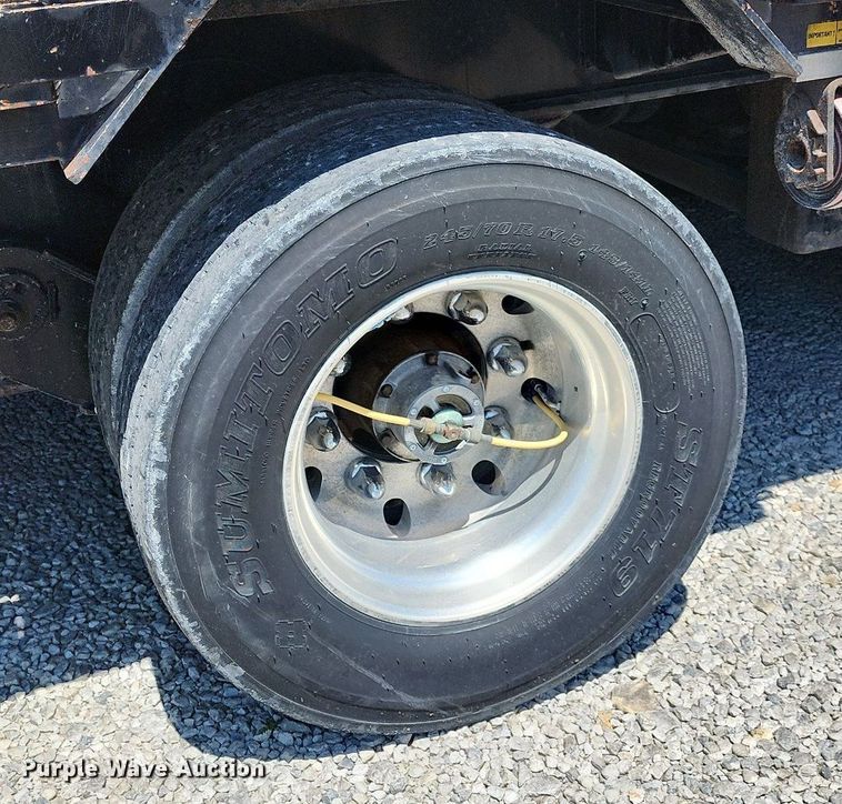 image for item MG9672 2014 Doonan 532DCBGDHEEPD  drop deck equipment trailer