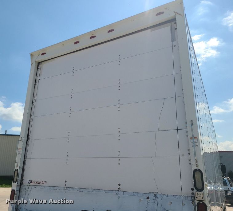 image for item MG9711 2017 Hino 268A  box truck