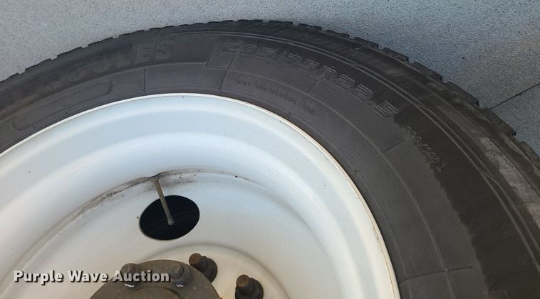 image for item MG9711 2017 Hino 268A  box truck