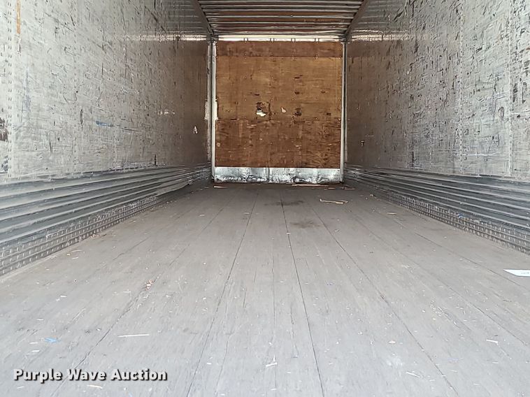 image for item MG9712 1997 Wabash CP-102  dry van trailer