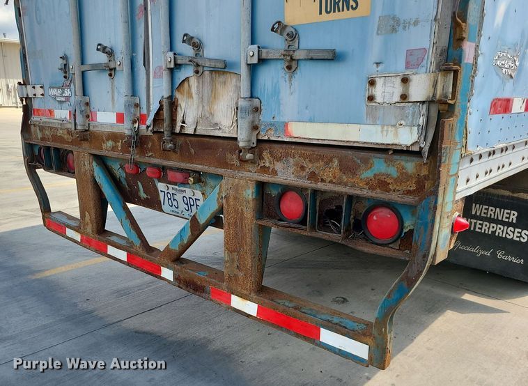 image for item MG9712 1997 Wabash CP-102  dry van trailer