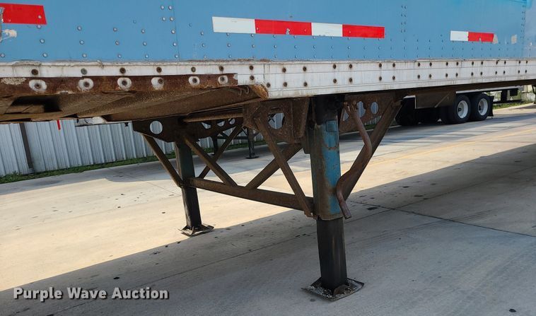 image for item MG9712 1997 Wabash CP-102  dry van trailer