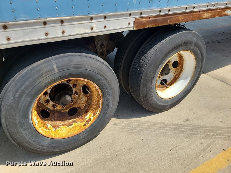 image for item MG9712 1997 Wabash CP-102  dry van trailer