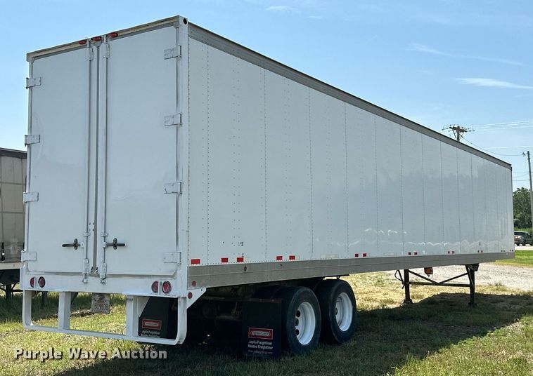 image for item ML9081 2004 Lufkin TFV-IPST  dry van trailer