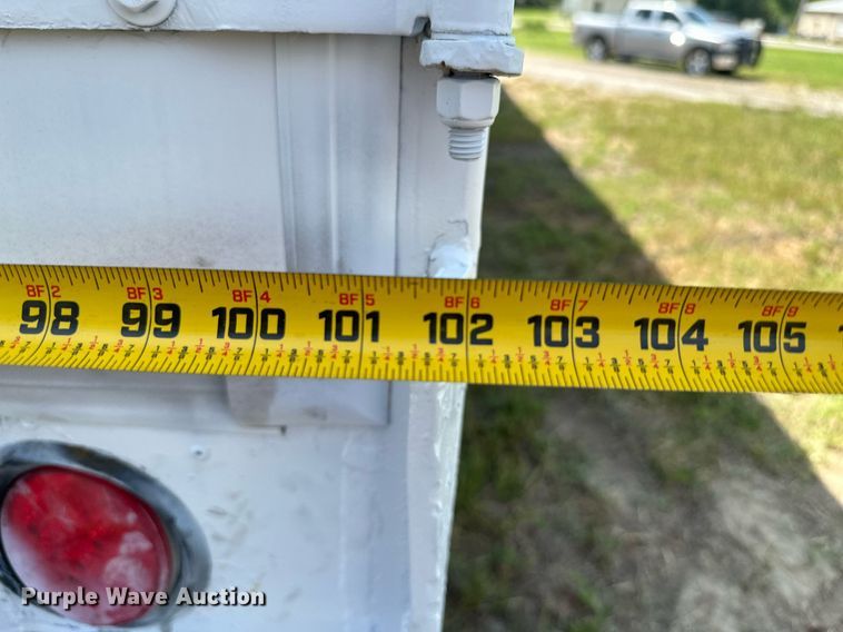 image for item ML9081 2004 Lufkin TFV-IPST  dry van trailer