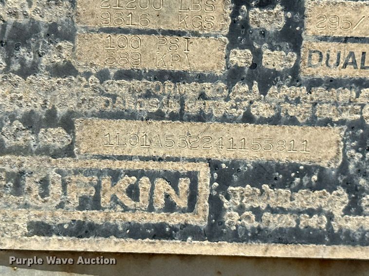 image for item ML9081 2004 Lufkin TFV-IPST  dry van trailer