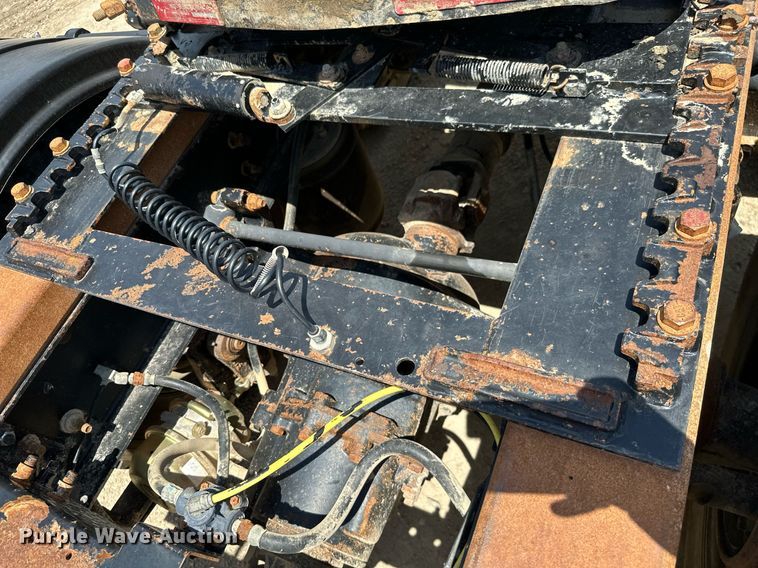 image for item ML9096 2005 International 9200  semi truck