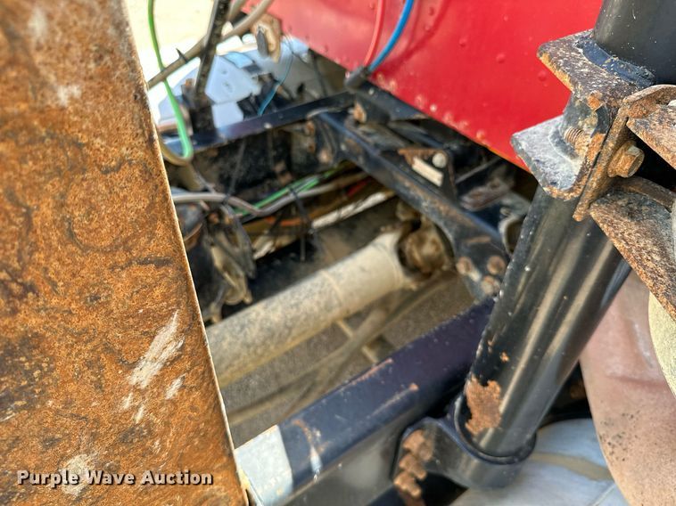 image for item ML9096 2005 International 9200  semi truck