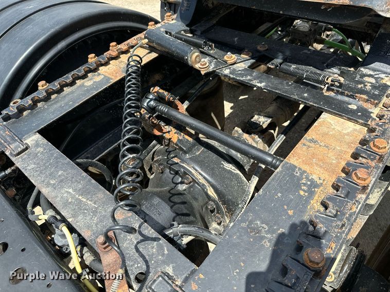 image for item ML9097 2017 International ProStar 122  semi truck