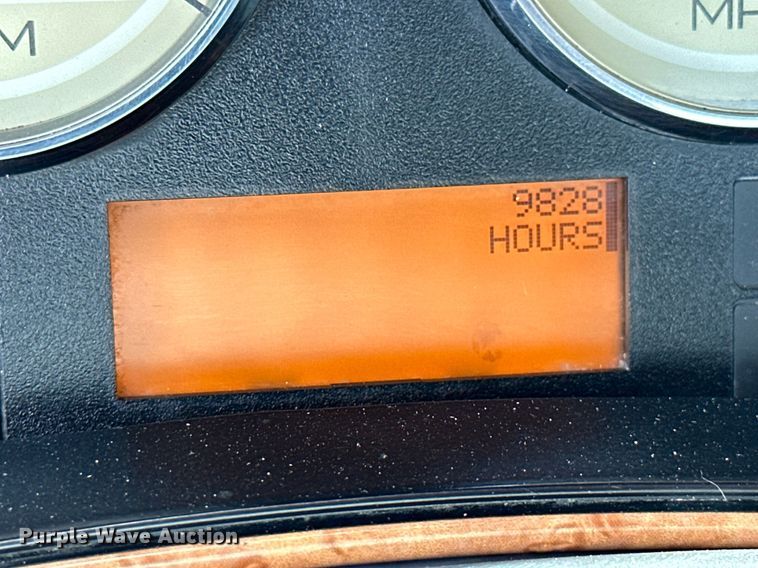 image for item ML9097 2017 International ProStar 122  semi truck