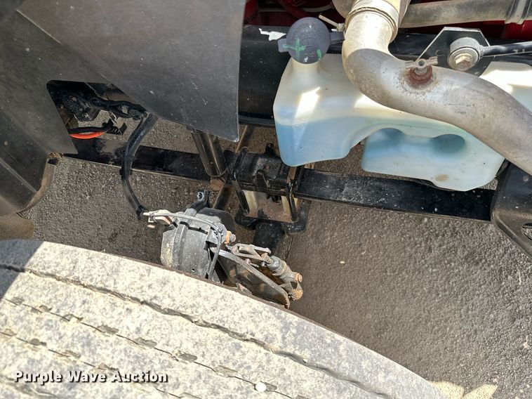 image for item ML9097 2017 International ProStar 122  semi truck