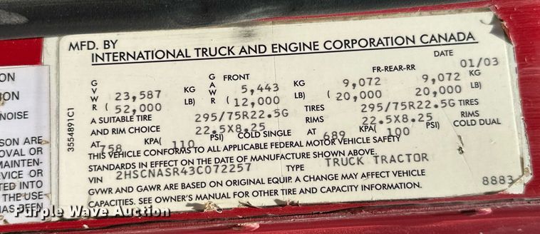 image for item ML9098 2003 International 9400i  semi truck