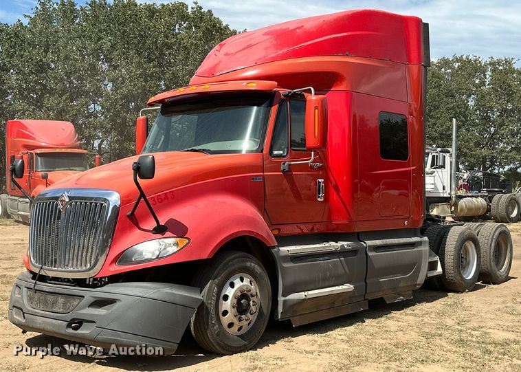 image for item ML9105 2013 International ProStar  semi truck