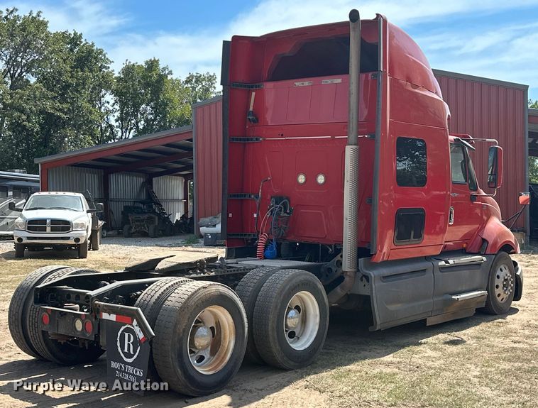 image for item ML9105 2013 International ProStar  semi truck