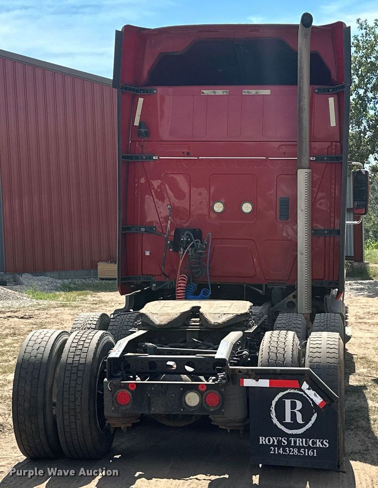 image for item ML9105 2013 International ProStar  semi truck