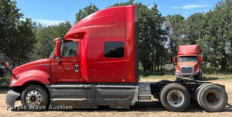 image for item ML9105 2013 International ProStar  semi truck