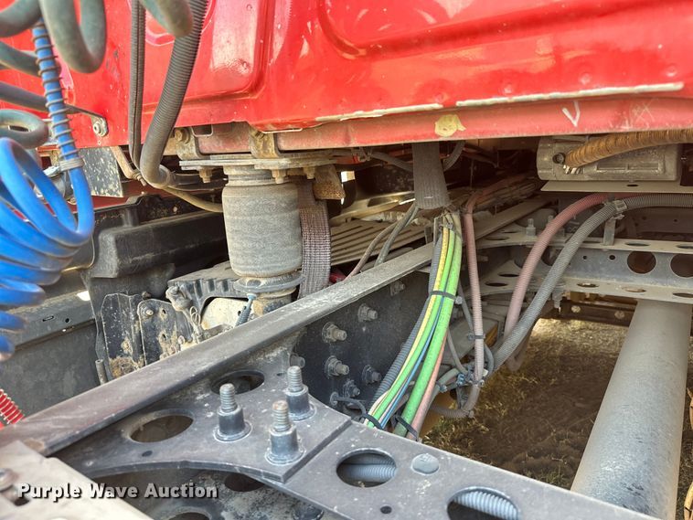 image for item ML9105 2013 International ProStar  semi truck