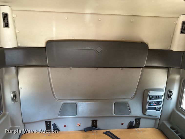 image for item ML9105 2013 International ProStar  semi truck