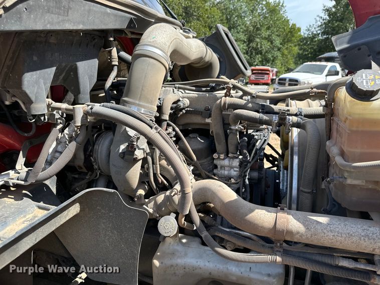 image for item ML9105 2013 International ProStar  semi truck