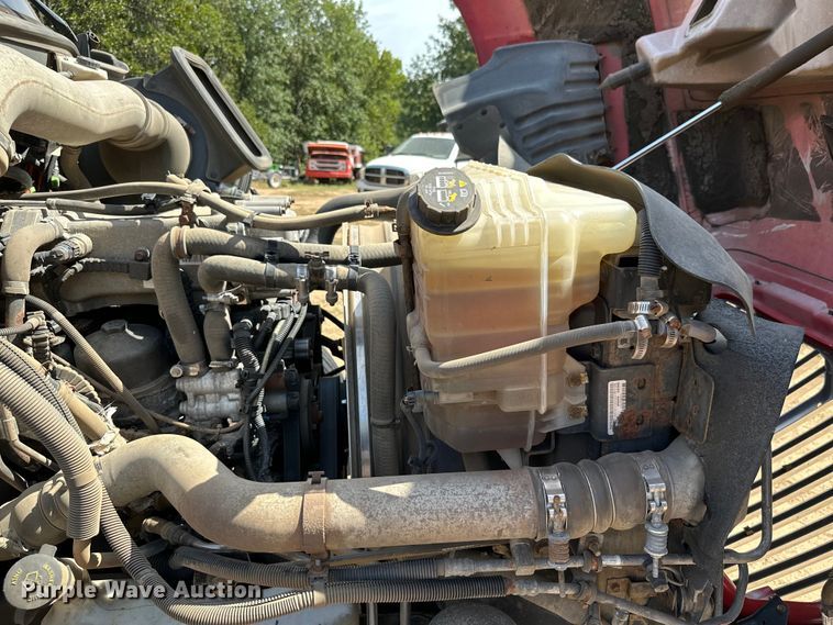 image for item ML9105 2013 International ProStar  semi truck