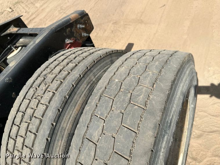 image for item ML9105 2013 International ProStar  semi truck