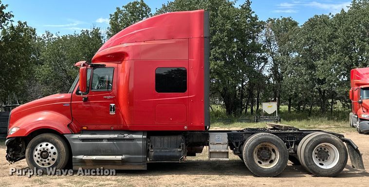 image for item ML9106 2013 International ProStar  semi truck