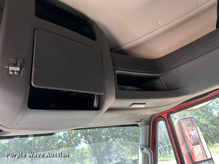 image for item ML9106 2013 International ProStar  semi truck