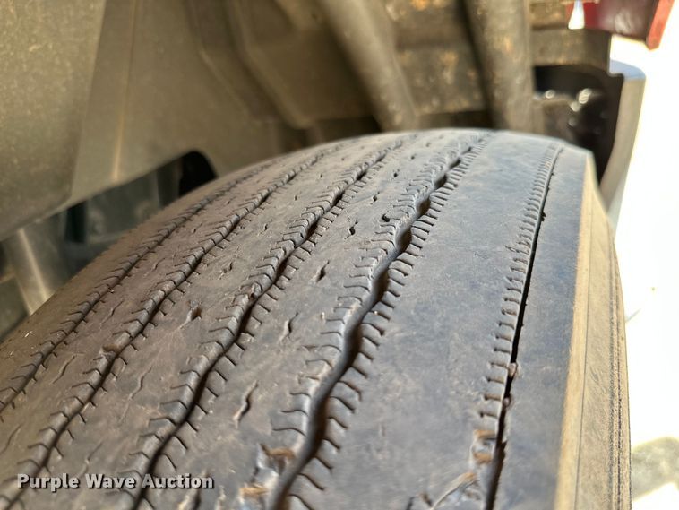 image for item ML9106 2013 International ProStar  semi truck