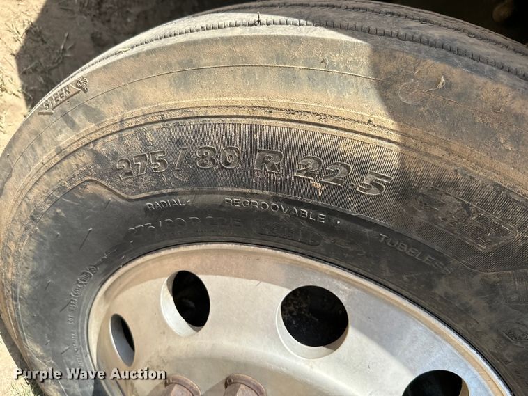 image for item ML9106 2013 International ProStar  semi truck