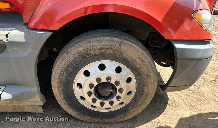 image for item ML9106 2013 International ProStar  semi truck