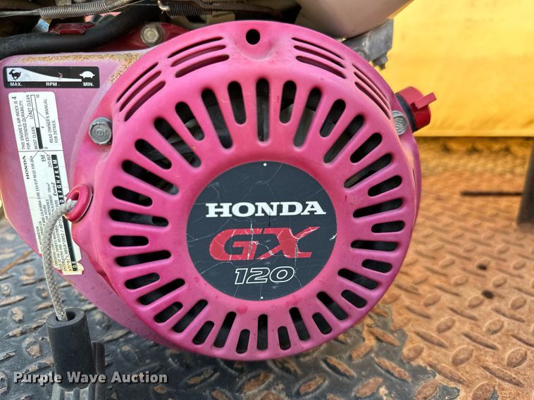 image for item ML9107 1997 Ford F800  flatbed truck