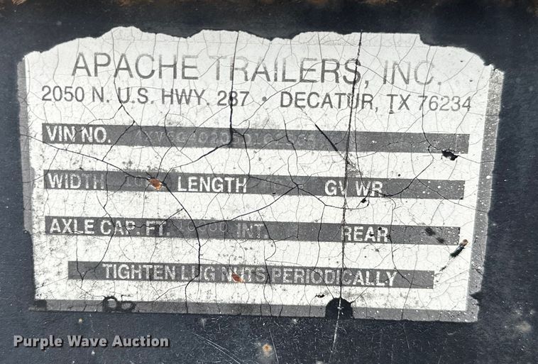 image for item ML9109 2005 Apache  flatbed trailer