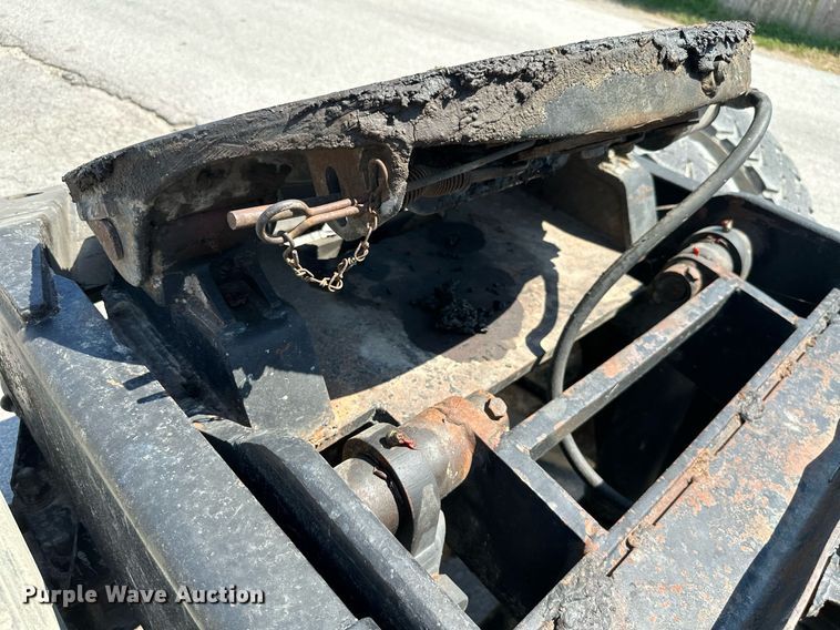 image for item ML9117 1985 Ottowa YT30  yard truck