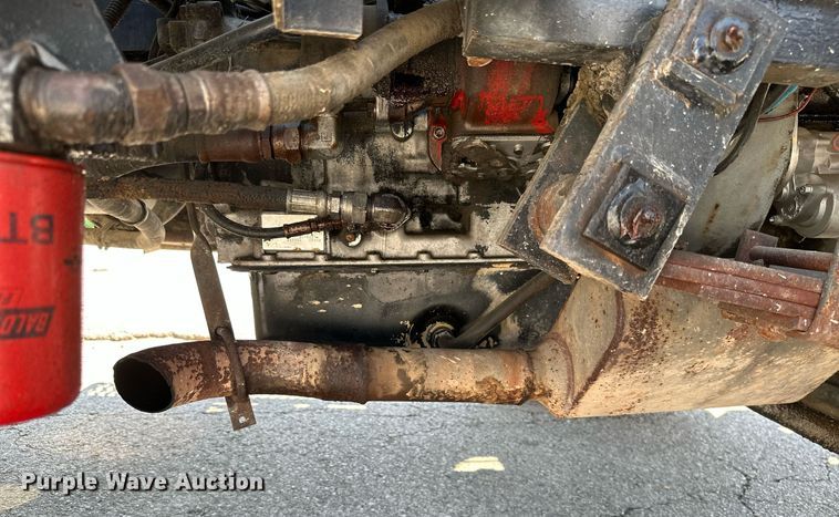 image for item ML9117 1985 Ottowa YT30  yard truck