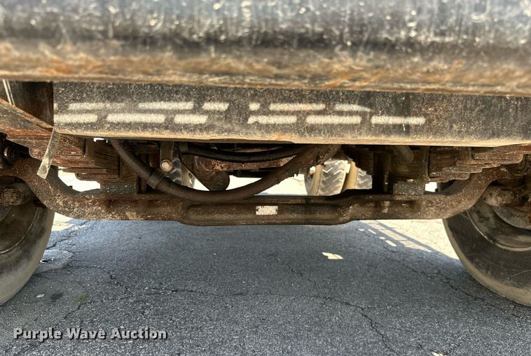 image for item ML9117 1985 Ottowa YT30  yard truck