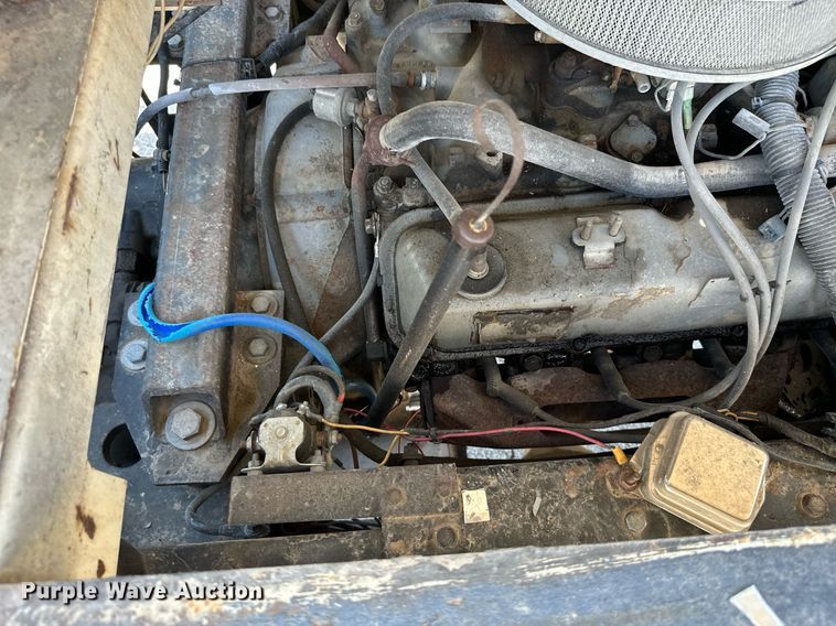 image for item ML9117 1985 Ottowa YT30  yard truck