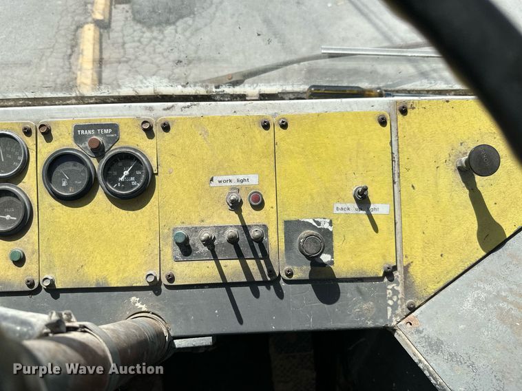 image for item ML9117 1985 Ottowa YT30  yard truck