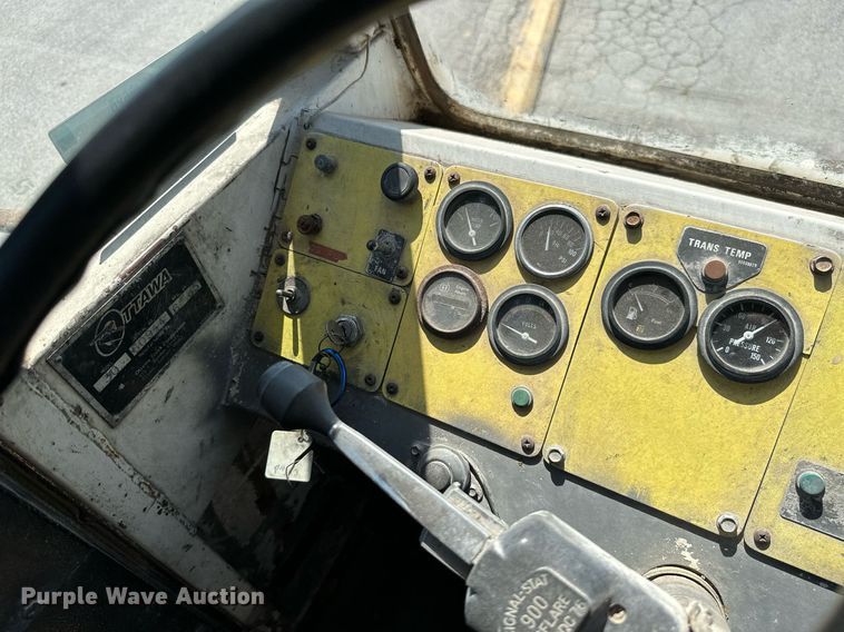 image for item ML9117 1985 Ottowa YT30  yard truck