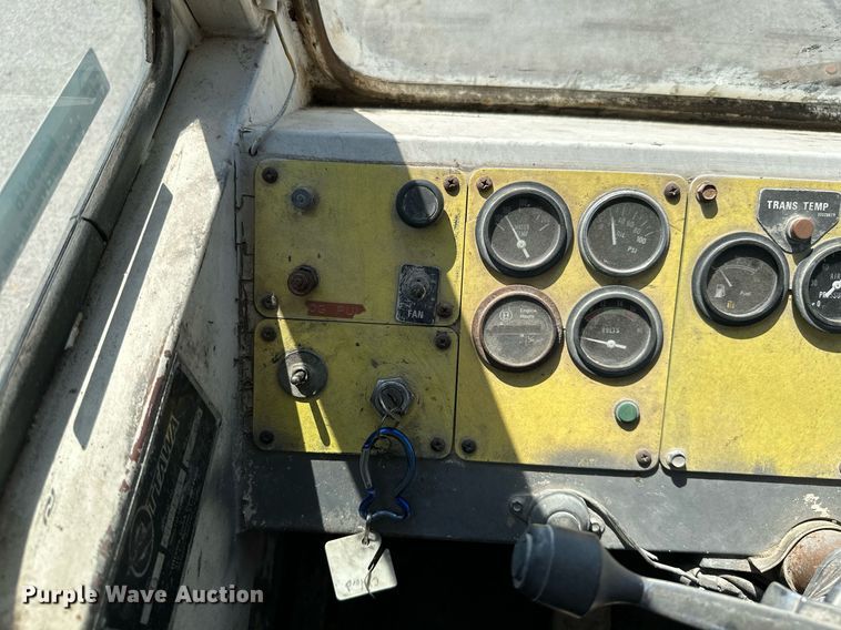 image for item ML9117 1985 Ottowa YT30  yard truck