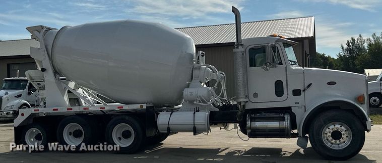 image for item MQ9323 2005 Peterbilt 357  ready mix truck