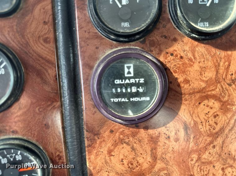 image for item MQ9323 2005 Peterbilt 357  ready mix truck