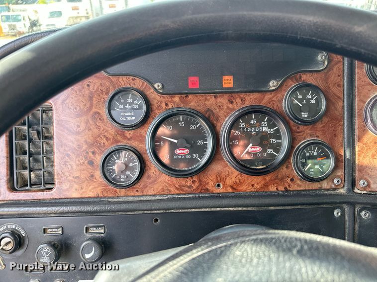 image for item MQ9323 2005 Peterbilt 357  ready mix truck